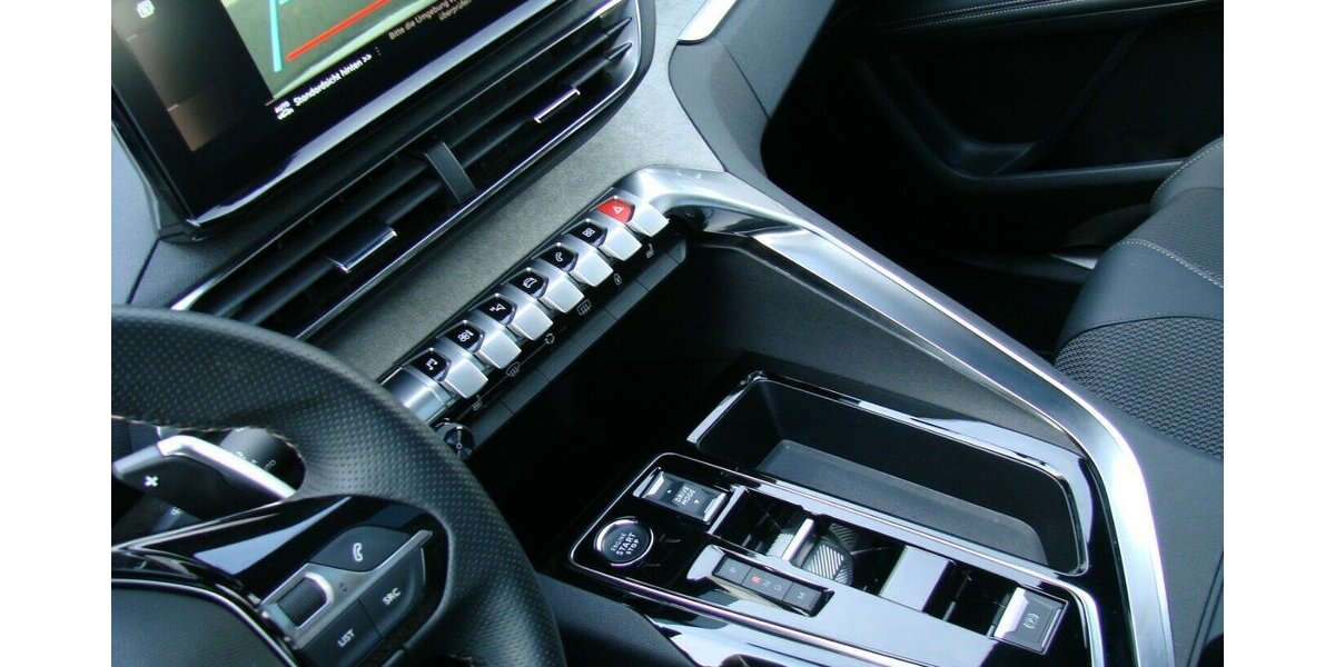 Peugeot 3008 1.2 PureTech GT ACC LED Pano 360º 14.773 km 24.480 &euro; Falkensee 14612