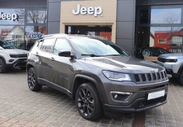 Jeep Compass 43.480 km 24.985 &euro; Potsdam 14482