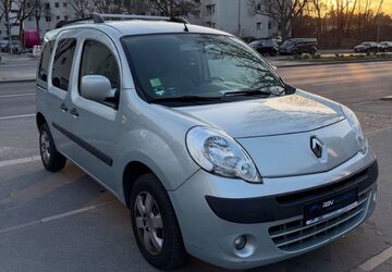Renault Kangoo 176.000 km 3.350 &euro; Berlin 10589