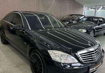 Mercedes-Benz S 400 130.587 km 15.950 &euro; Berlin 12357