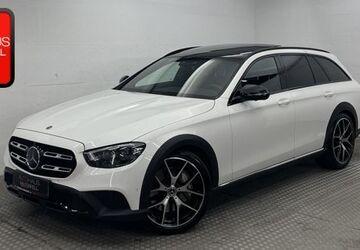 Mercedes-Benz E 400 79.987 km 48.800 &euro; Berlin 12351