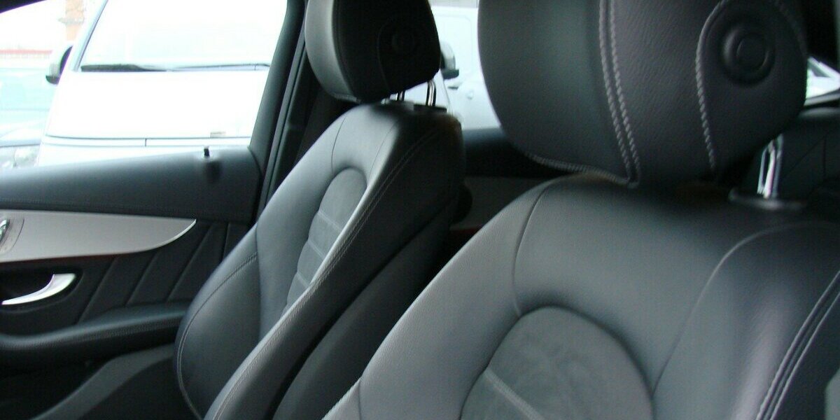 Mercedes-Benz GLC 300 d Coupe AMG 4MATIC Distronic+ Night Paket 121.550 km 37.980 &euro; Falkensee 14612