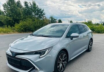 Toyota Corolla 140.000 km 15.499 &euro; Berlin 12099