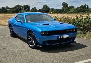 Dodge Challenger 49.346 km 26.600 &euro; Ahrensfelde 16356