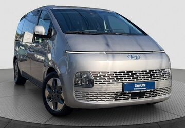 Hyundai STARIA 54.100 km 42.900 &euro; Berlin 12683