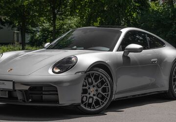 Porsche 992 8.189 km 149.930 &euro; Berlin 10587