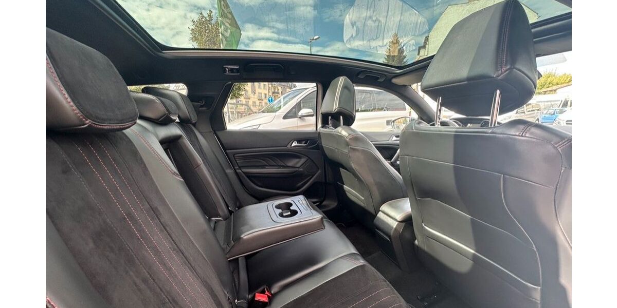 Peugeot 308 162.000 km 9.488 &euro; Berlin 13127