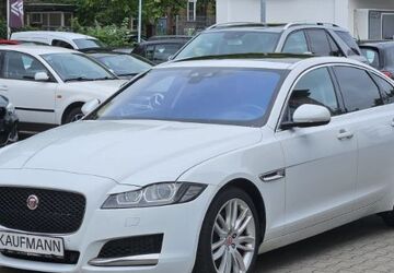 Jaguar XF 99.700 km 15.890 &euro; Berlin 12247
