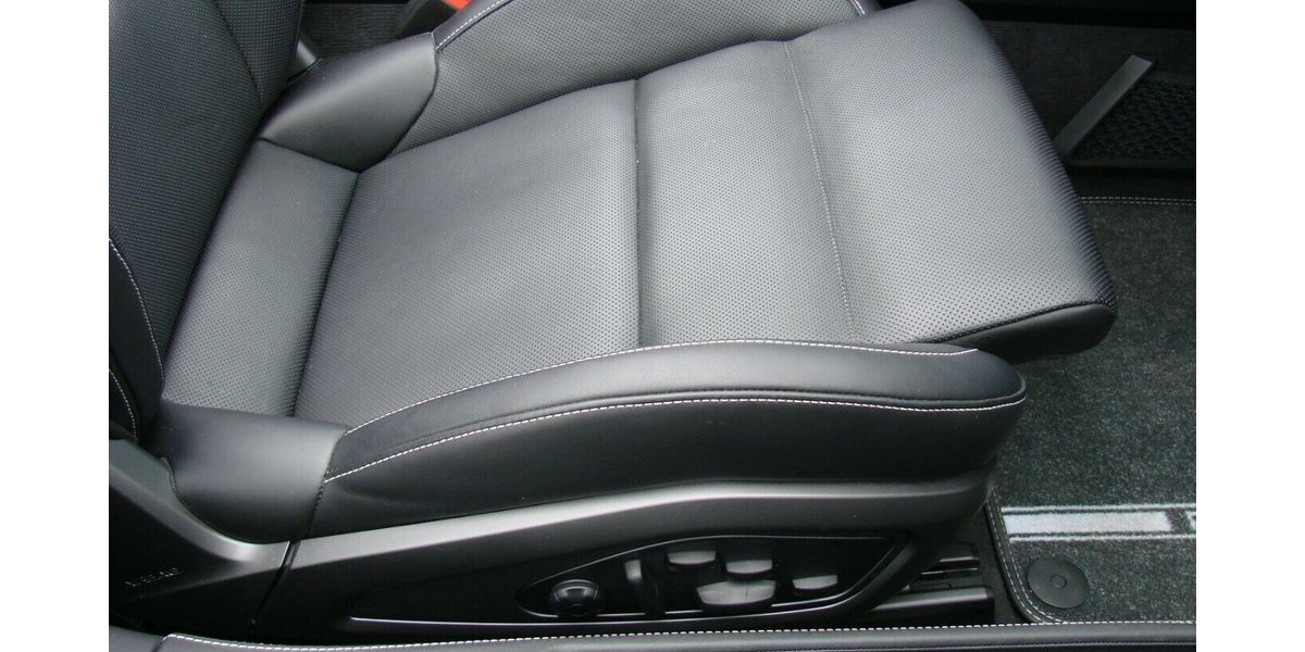 Porsche 992 Turbo S Matrix Burmester Keramik Lift ACC Memo 21.469 km 209.980 &euro; Falkensee 14612