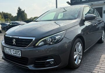 Peugeot 308 184.000 km 8.990 &euro; Berlin 12307