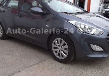 Hyundai i30 110.400 km 8.299 &euro; Berlin 12277