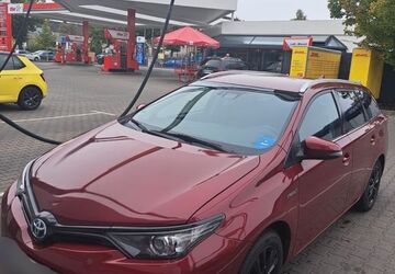 Toyota Auris 120.000 km 13.990 &euro; Berlin 13589