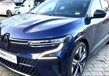 Renault Megane E-TECH 29.666 km 28.999 &euro; Berlin 10829