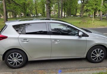 Toyota Auris 38.511 km 13.500 &euro; Berlin 10969