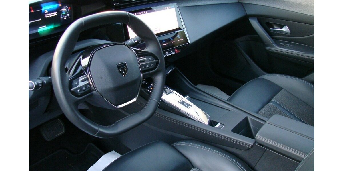 Peugeot 308 SW 1.6 Hybrid Allure Pack HY 180 ACC 360º 44.600 km 24.980 &euro; Falkensee 14612