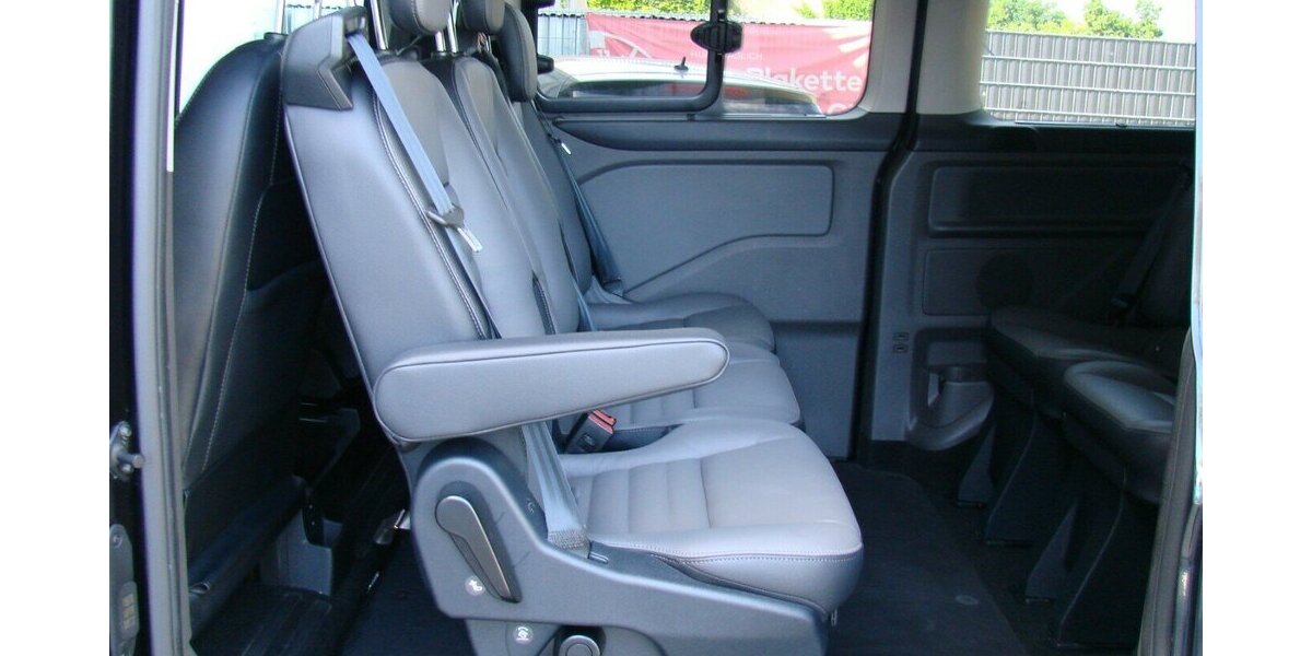 Ford Tourneo Custom 320 L1 Titanium X ACC AHK SHZ 8Sitz 67.732 km 34.980 &euro; Falkensee 14612