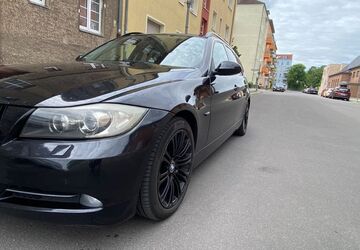 BMW 330 255.650 km 5.900 &euro; Berlin 13585