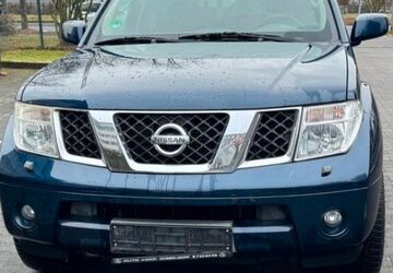 Nissan Pathfinder 302.000 km 4.500 &euro; Berlin 12107