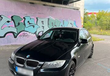 BMW 318 130.000 km 8.600 &euro; Berlin 12439