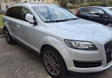 Audi Q7 228.156 km 10.700 &euro; Berlin 13599