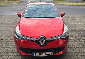 Renault Clio 91.000 km 6.150 &euro; Berlin 10365