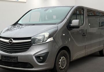 Opel Vivaro 117.080 km 11.999 &euro; Berlin 12681