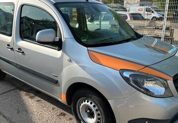 Mercedes-Benz Citan 224.000 km 4.299 &euro; Berlin 13055