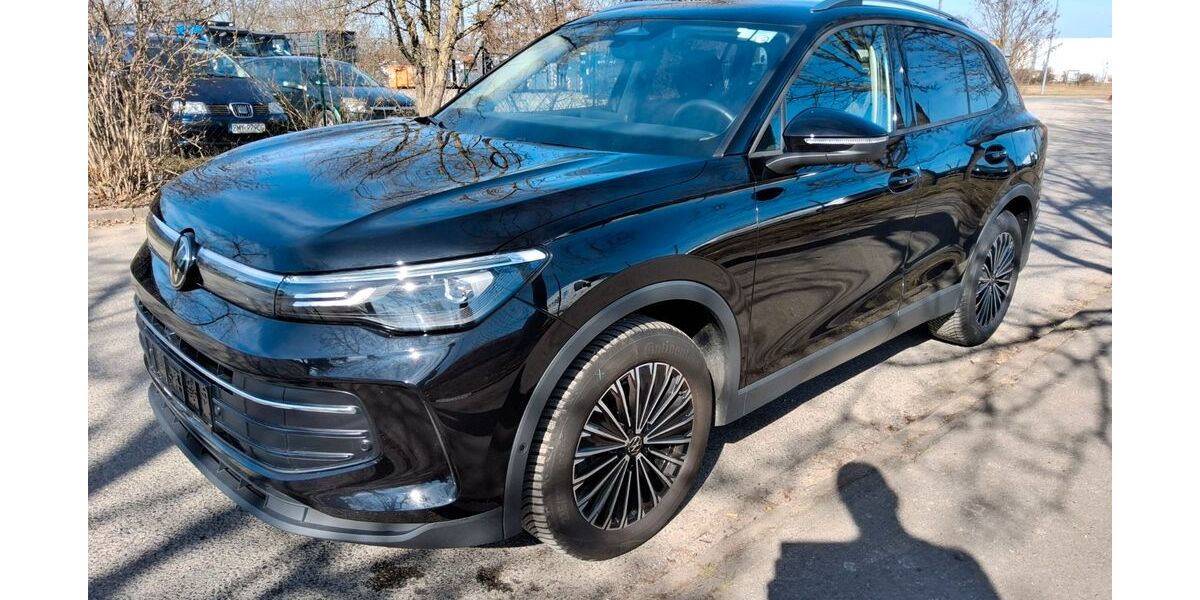 VW Tiguan 36.000 km 30.900 &euro; Berlin 12347