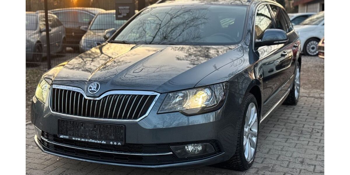 Skoda Superb 220.000 km 7.999 &euro; Berlin 12347