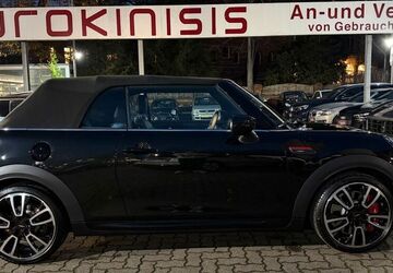 Mini John Cooper Works Cabrio 2.000 km 42.500 &euro; Berlin 10787
