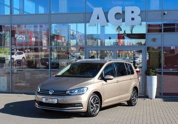 VW Touran 73.900 km 21.800 &euro; Berlin 12623
