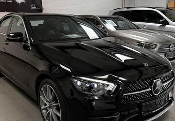 Mercedes-Benz E 300 70.906 km 38.950 &euro; Berlin 13407