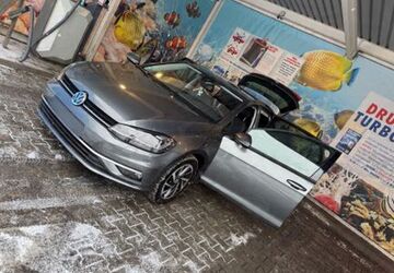 VW Golf 97.000 km 14.990 &euro; Berlin 12353