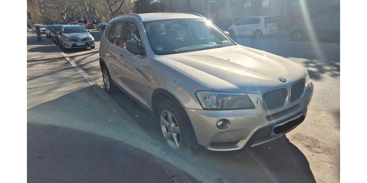 BMW X3 232.800 km 9.800 &euro; BERLIN 12279
