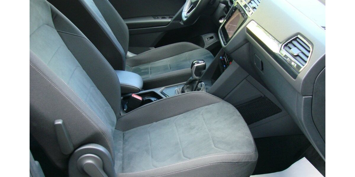 VW Tiguan 1.5TSI Elegance IQ.DRIVE ACC Navi Kamera 37.339 km 29.980 &euro; Falkensee 14612