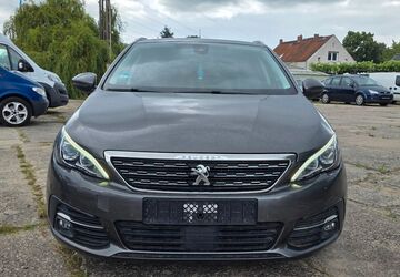 Peugeot 308 134.365 km 9.500 &euro; Fredersdorf - Vogelsdorf 15370