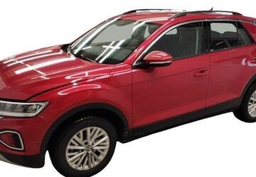 VW T-Roc 4.771 km 28.250 &euro; Königs-Wusterhausen 15711
