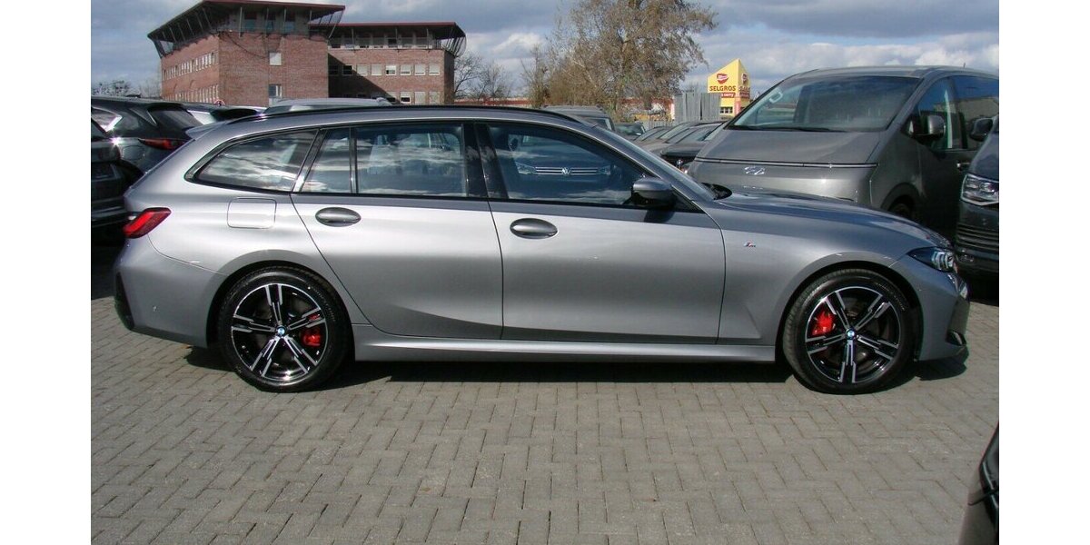 BMW 320 M-Sport Pro Facelift Shadow-Line HUD 360º LED 5.131 km 35.980 &euro; Falkensee 14612