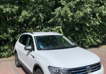 VW Tiguan 78.000 km 22.800 &euro; Berlin 13187