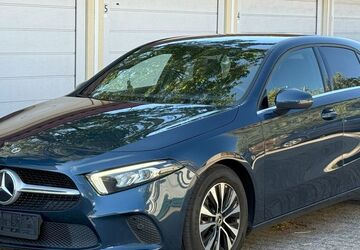 Mercedes-Benz A 180 181.000 km 14.600 &euro; Berlin 13403