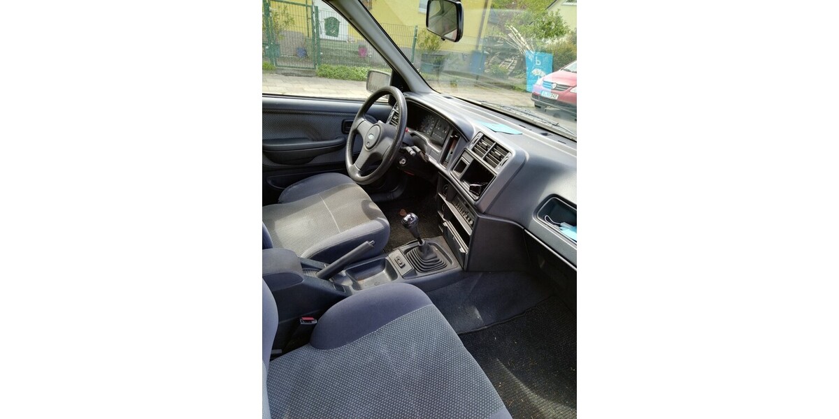 Ford Siera 96.000 km 2.000 &euro; Berlin 10178