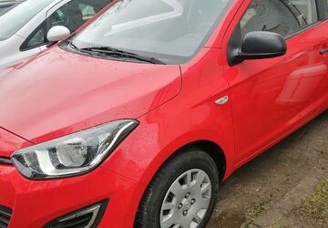 Hyundai i20 41.000 km 5.850 &euro; Schönefeld OT-Waltersdorf 12529