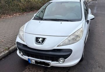 Peugeot 207 199.000 km 2.900 &euro; Berlin 12489