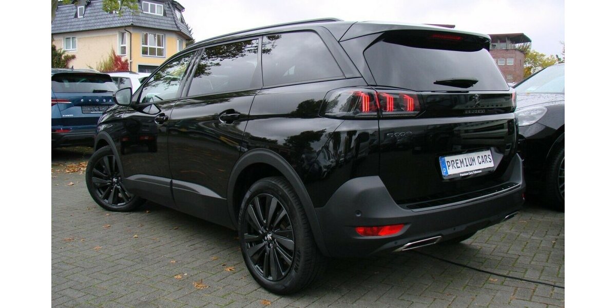 Peugeot 5008 1.2 PureTech 130 GT Focal ACC Pano 7Sitzer Le 30.873 km 26.980 &euro; Falkensee 14612