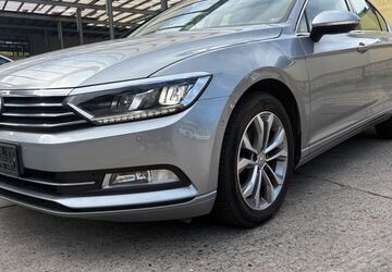 VW Passat 74.000 km 17.990 &euro; Berlin 12099