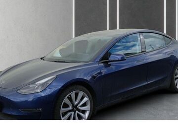 Tesla Model 3 39.097 km 27.888 &euro; Berlin 13581