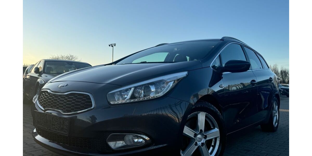 Kia ceed Sportswagon 159.000 km 5.699 &euro; Oberkrämer 16727