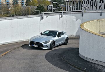 Mercedes-Benz AMG GT 7.000 km 157.000 &euro; Berlin 13357