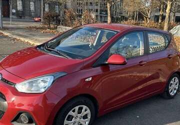 Hyundai i10 48.600 km 8.000 &euro; Berlin 10179