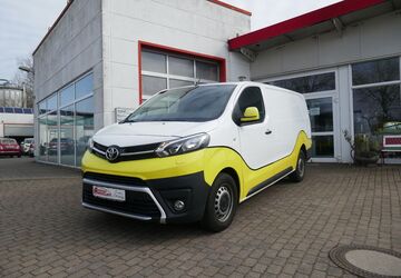 Toyota Proace (Verso) 60.887 km 18.900 &euro; Dahlwitz Hoppegarten 15366